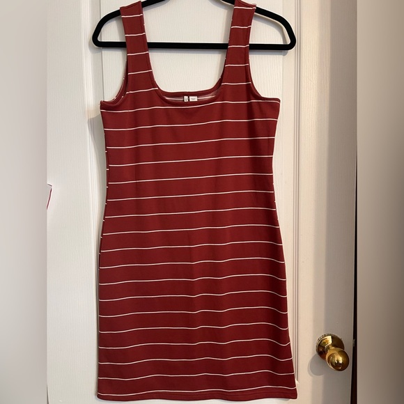 BN ONLY Dress L - Picture 1 of 2